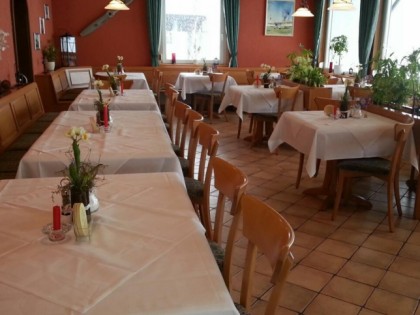 照片: Gaststätte zum fliegenden Bauern