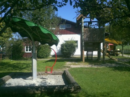 照片: Gaststätte zum fliegenden Bauern